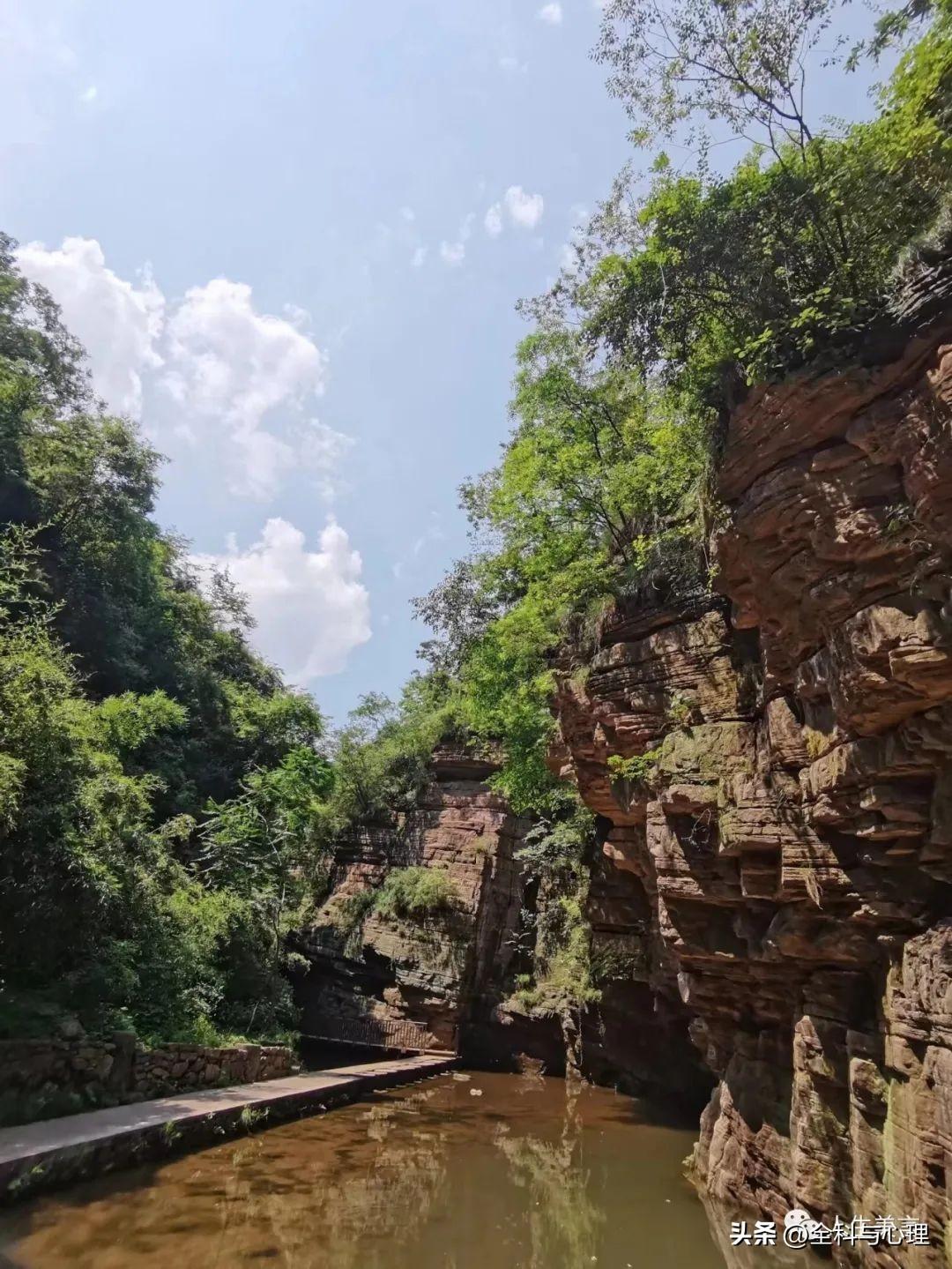 发朋友圈高级小众的旅游文案